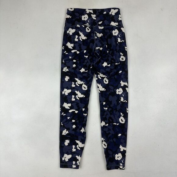 Old Navy Active CORE Go-Dry Elevate High Rise 7/8 Legging Blue Floral Size Small - Picture 8 of 9